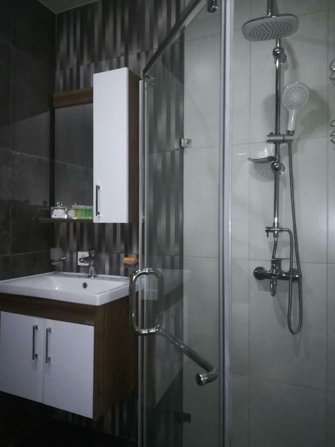 Apartament In Real Pealce In Μπατούμι Εξωτερικό φωτογραφία